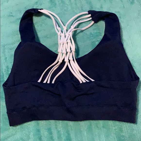 Sports bra - Picture 2 of 4